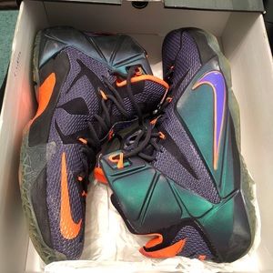 Lebron 12